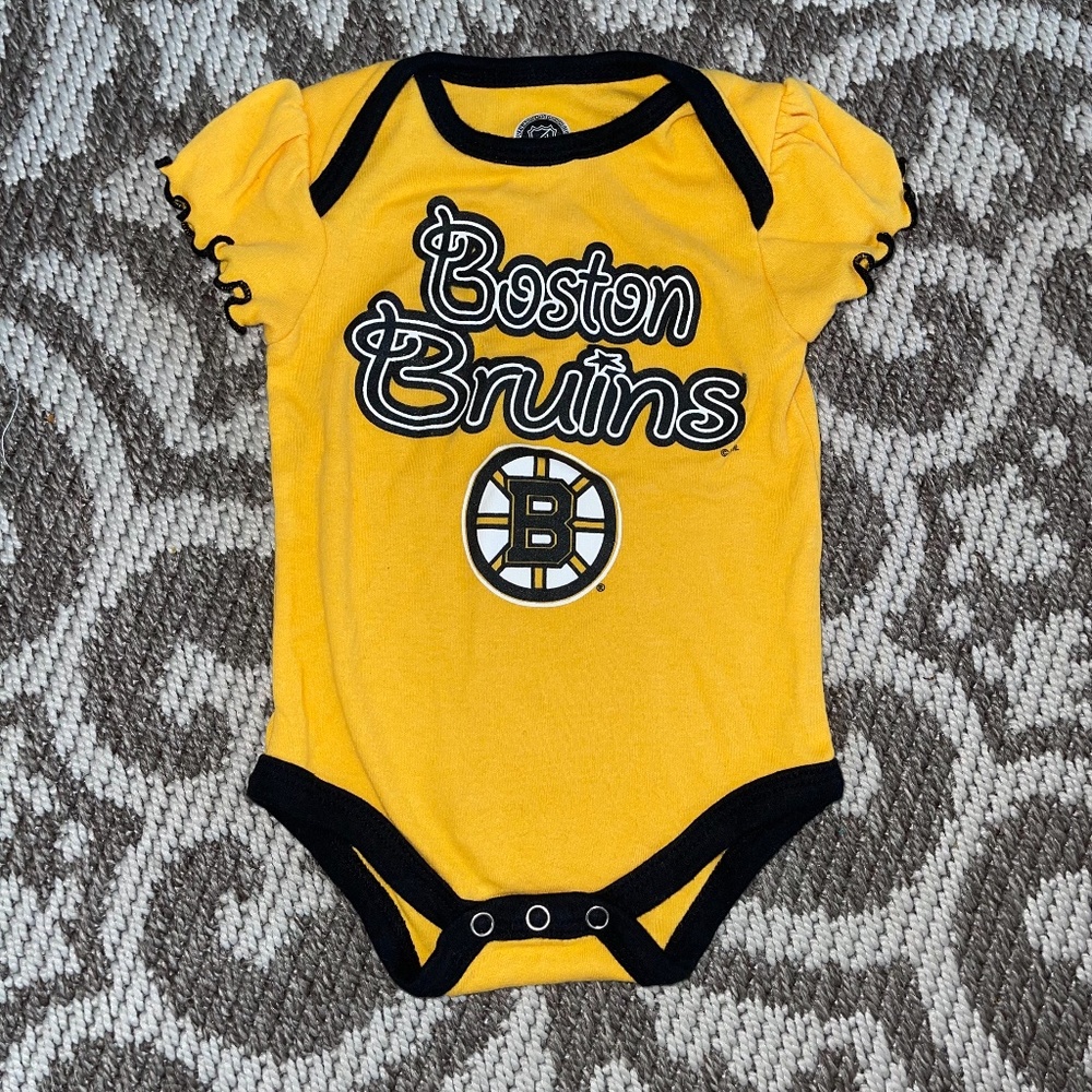 NHL Boston Bruins Hockey Onesie